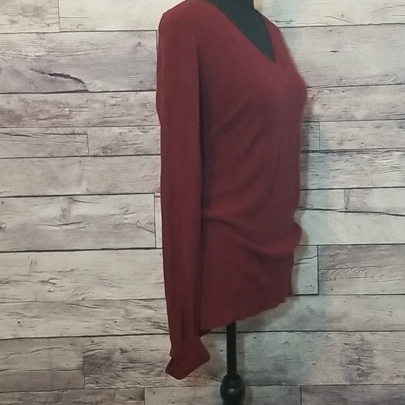 NEW! GORGEOUS BURNT ORANGE SWEATER - Picture 3 of 11